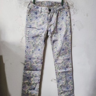 NO 71 - DEFECT CELANA JEANS