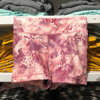 ABSTRAK PINK 50