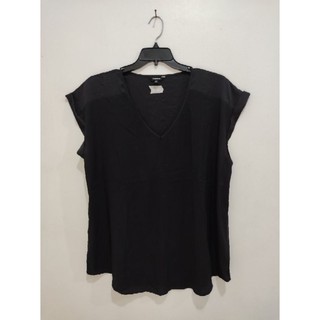 V HITAM LICIN 120