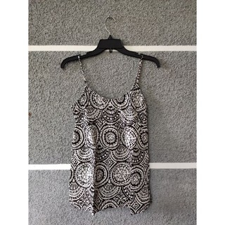 TOP BW ABSTRAK 76