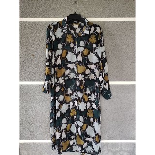 BOL DAUN WARNA 105