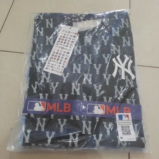 HITAM NY XL:106