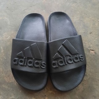 EMBOS HITAM 3 :23cm