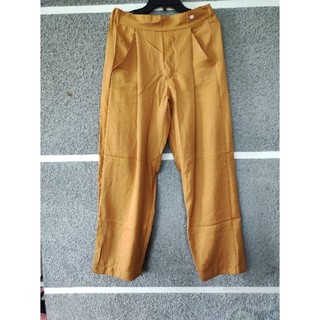 CELANA KUNYIT 72