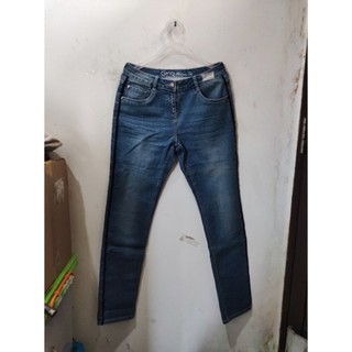 NODA LIST HITAM 74