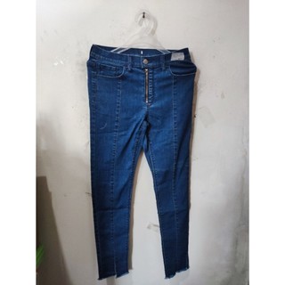 NODA ZIP RAWIS 68