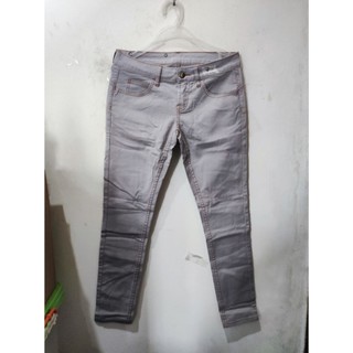 NODA ABU PISANG 76