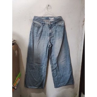 BOL ARUS TERANG 74
