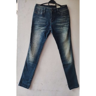 BIRU TEPI PANTAI 74