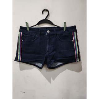 LIST WARNA 82