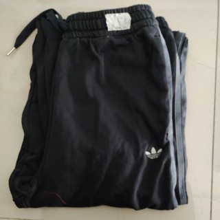 BOL HITAM LIST LP 70