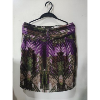 ABSTRAK WARNA 75