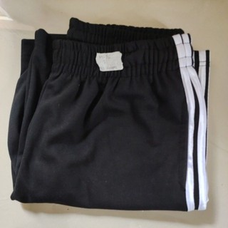 AD HITAM M-76
